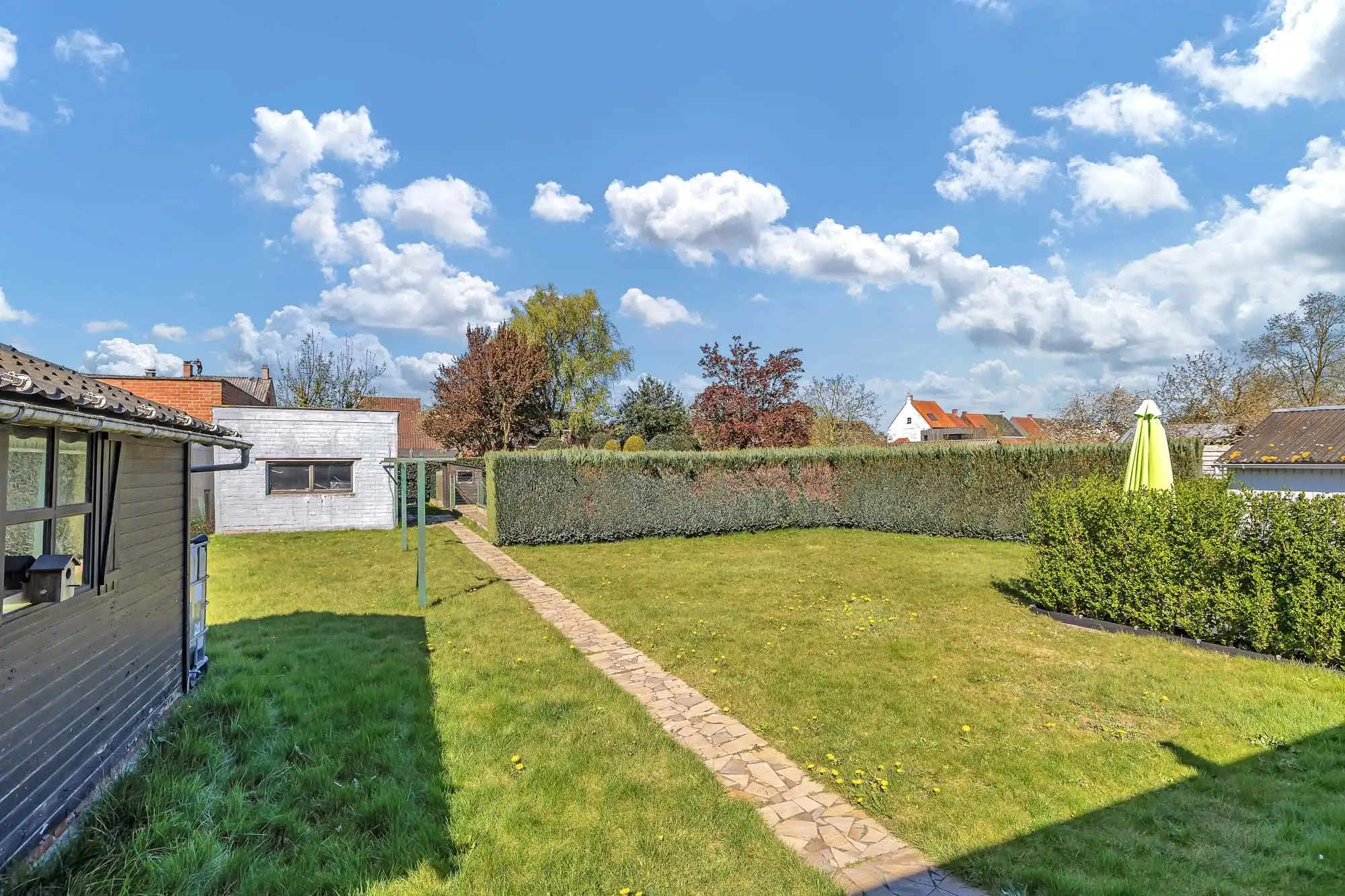 Olsene: te renoveren bungalow met 3 slaapk. en garage foto 11