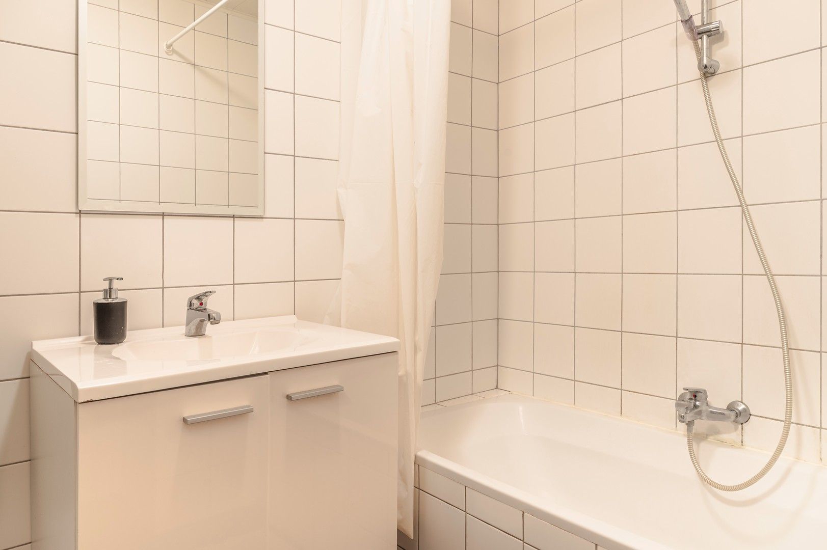 Instapklaar 1 slaapkamer appartement foto 11