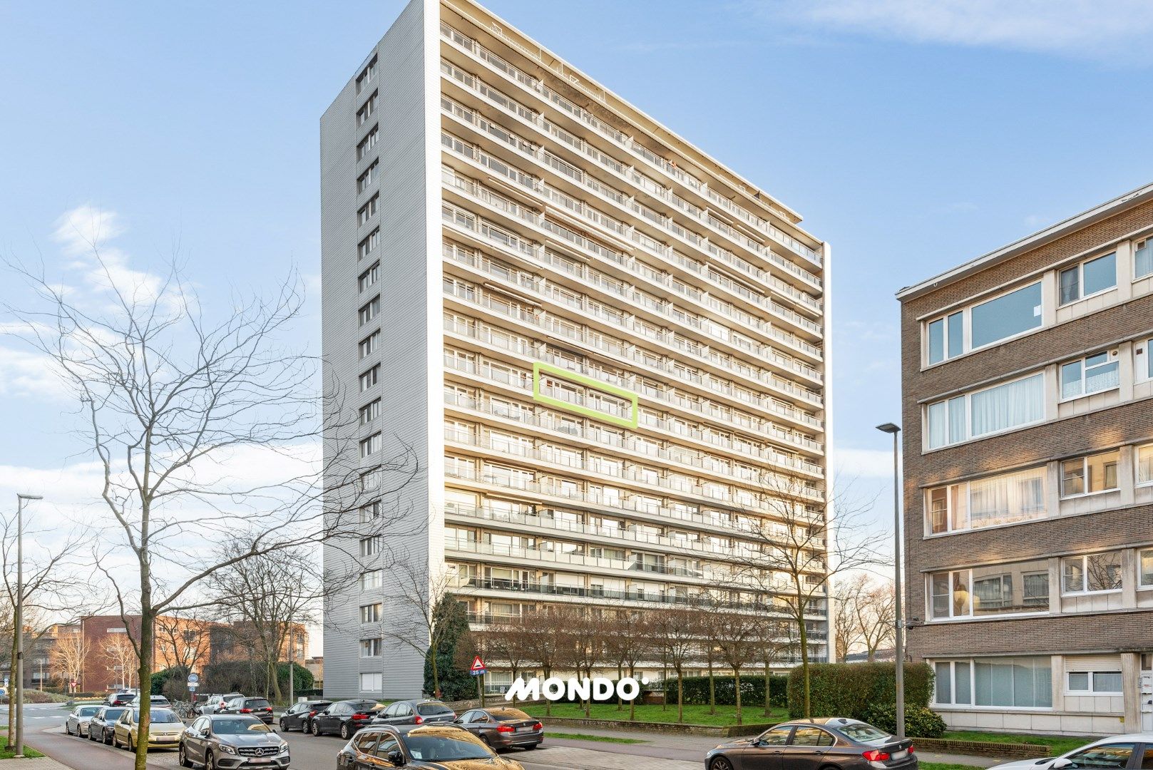 Gerenoveerd appartement met een mooi uitzicht! foto 14