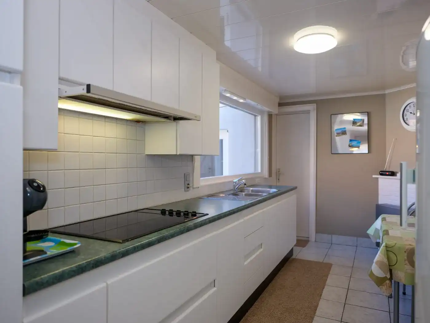 Halfopen instapklare woning in centrum Ingelmunster foto 5