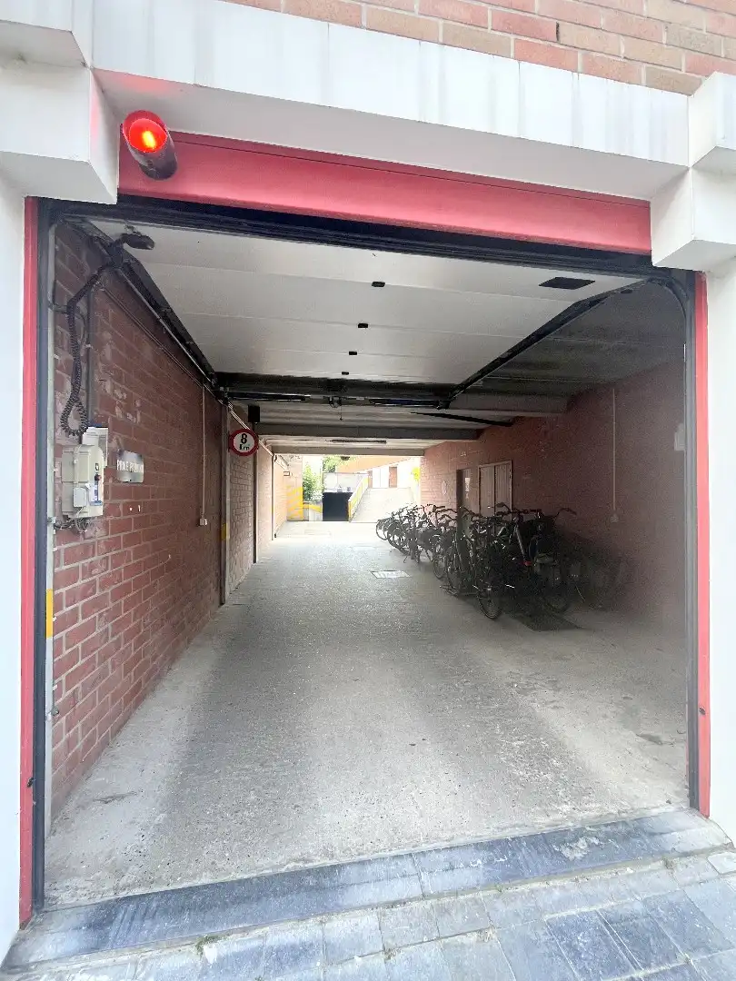 Garagebox G19 centrum Brugge foto 3