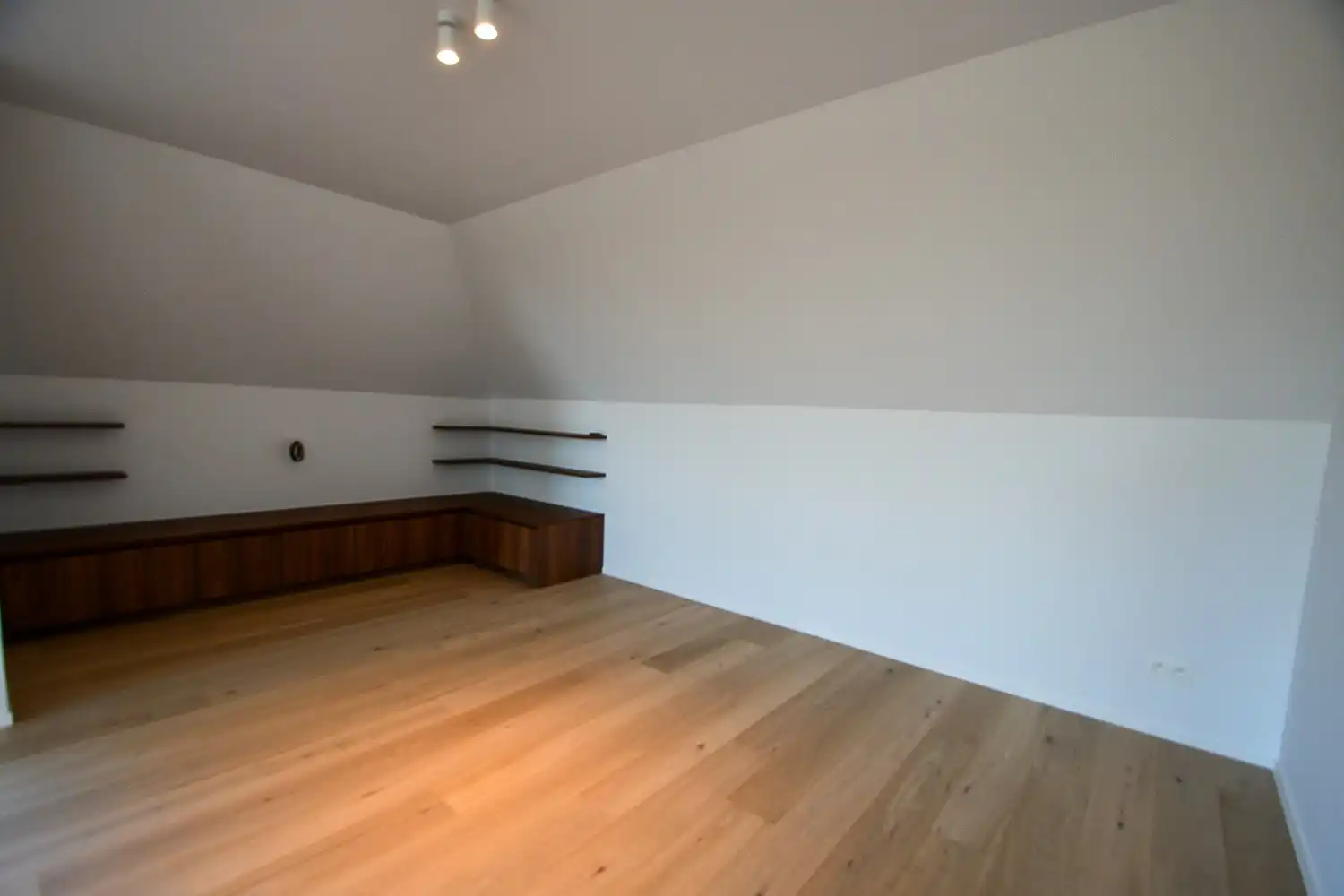 Prachtig dakappartement met hoogstaande afwerkingsgraad foto 6