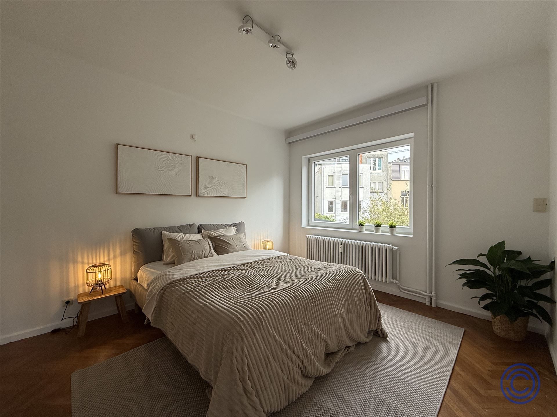 Gezellig en ruim 2-slpk appartement met terras! foto 2