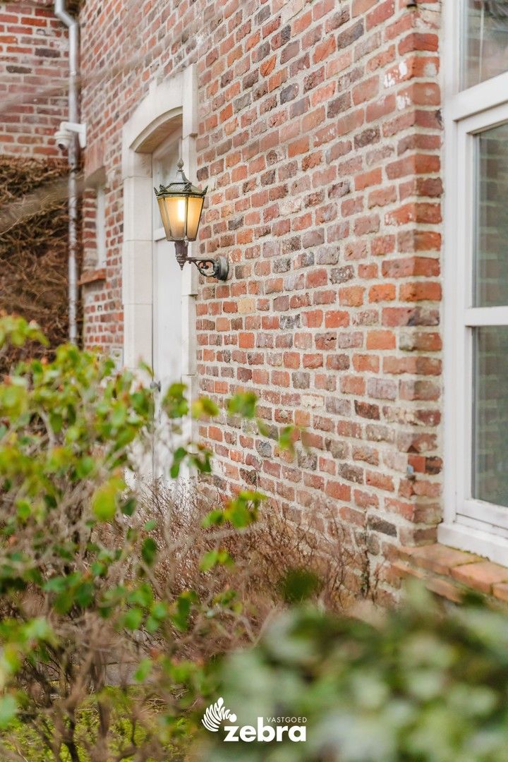 Prachtige charmante villa op een toplocatie te Rumbeke! foto 2