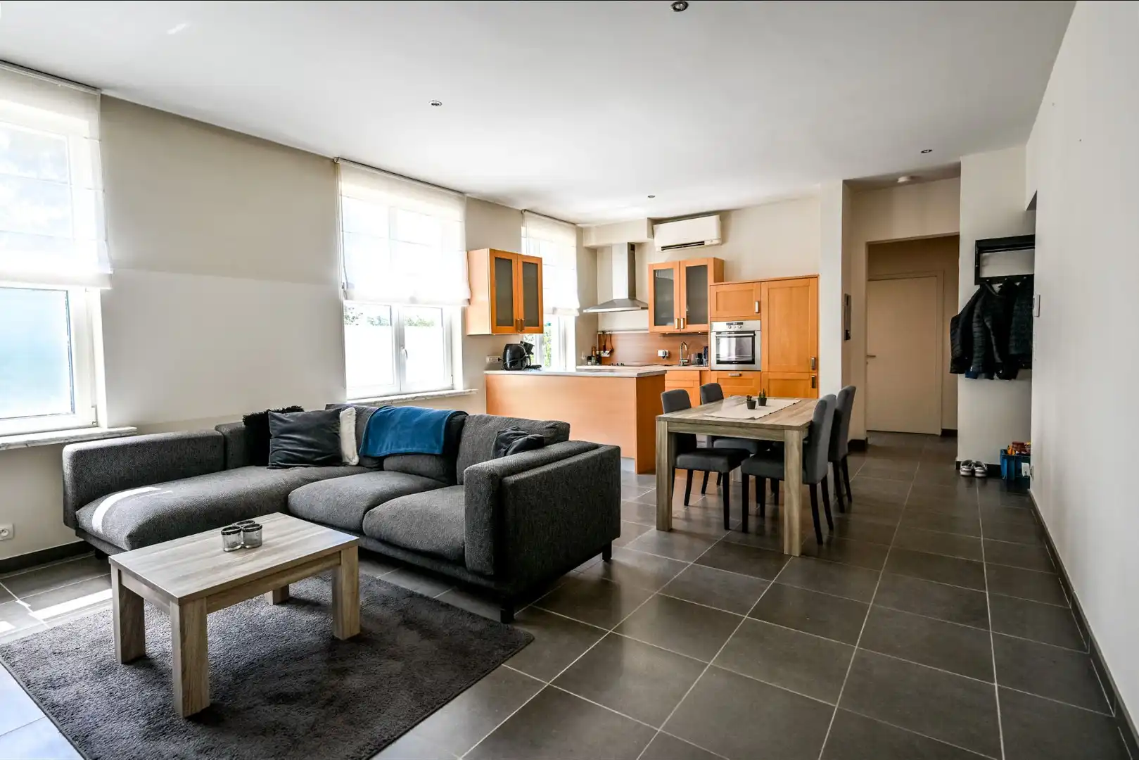 Appartement 1 slpk en autostaanplaats te Adegem foto 3