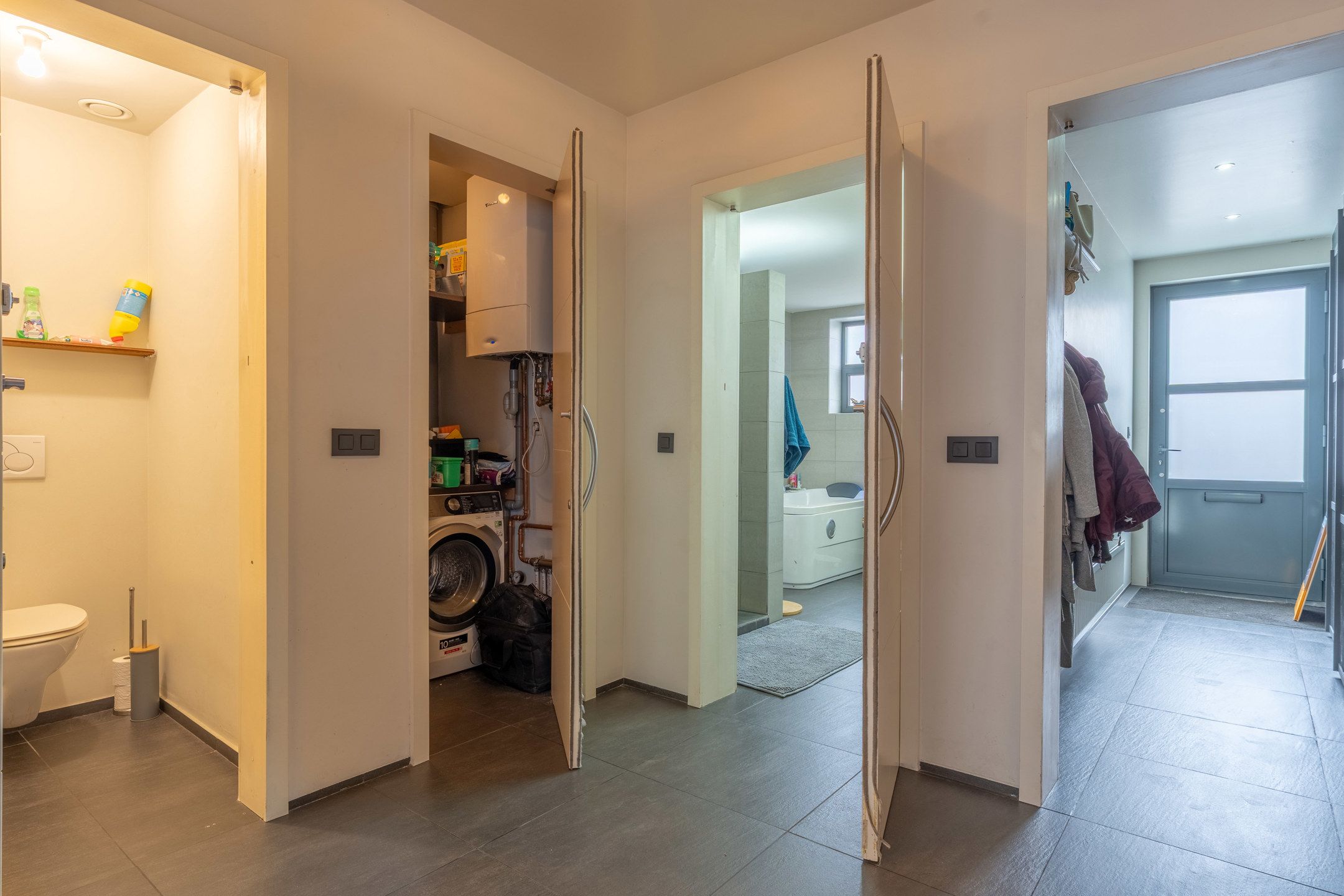 Instapklare 3slpk woning met tuin en garage te Turnhout. foto 16