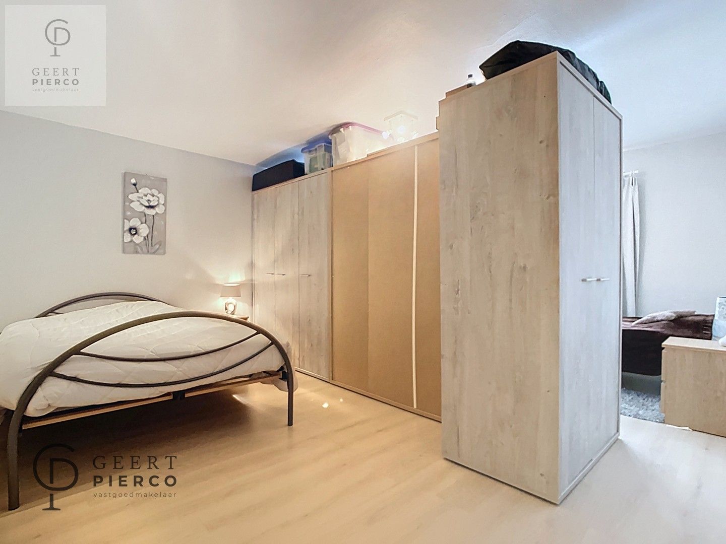 Gerenoveerde stadswoning in het centrum van Zoutleeuw. foto 18