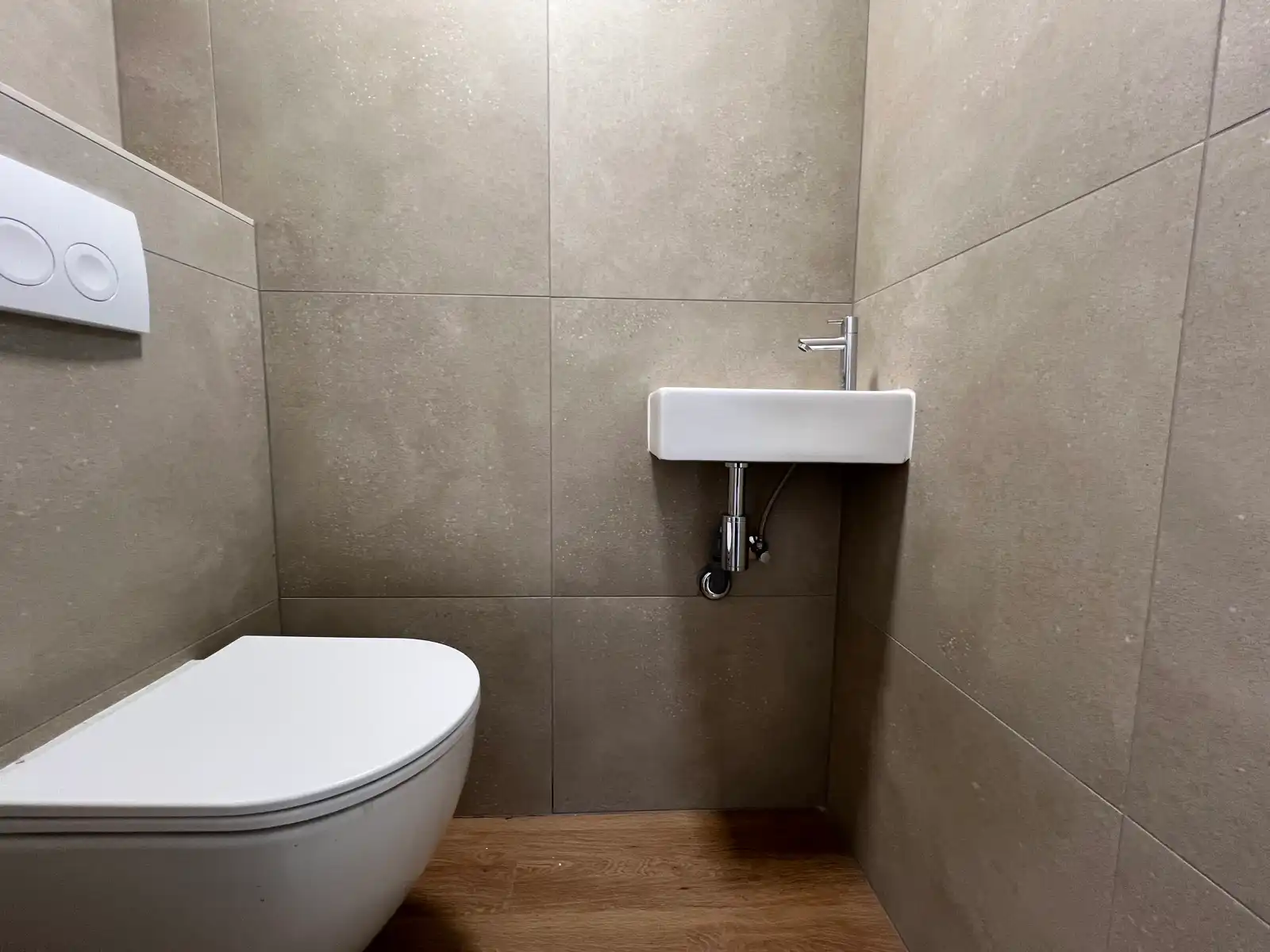 Gerenoveerd kantoor te huur in hartje Leuven foto 7