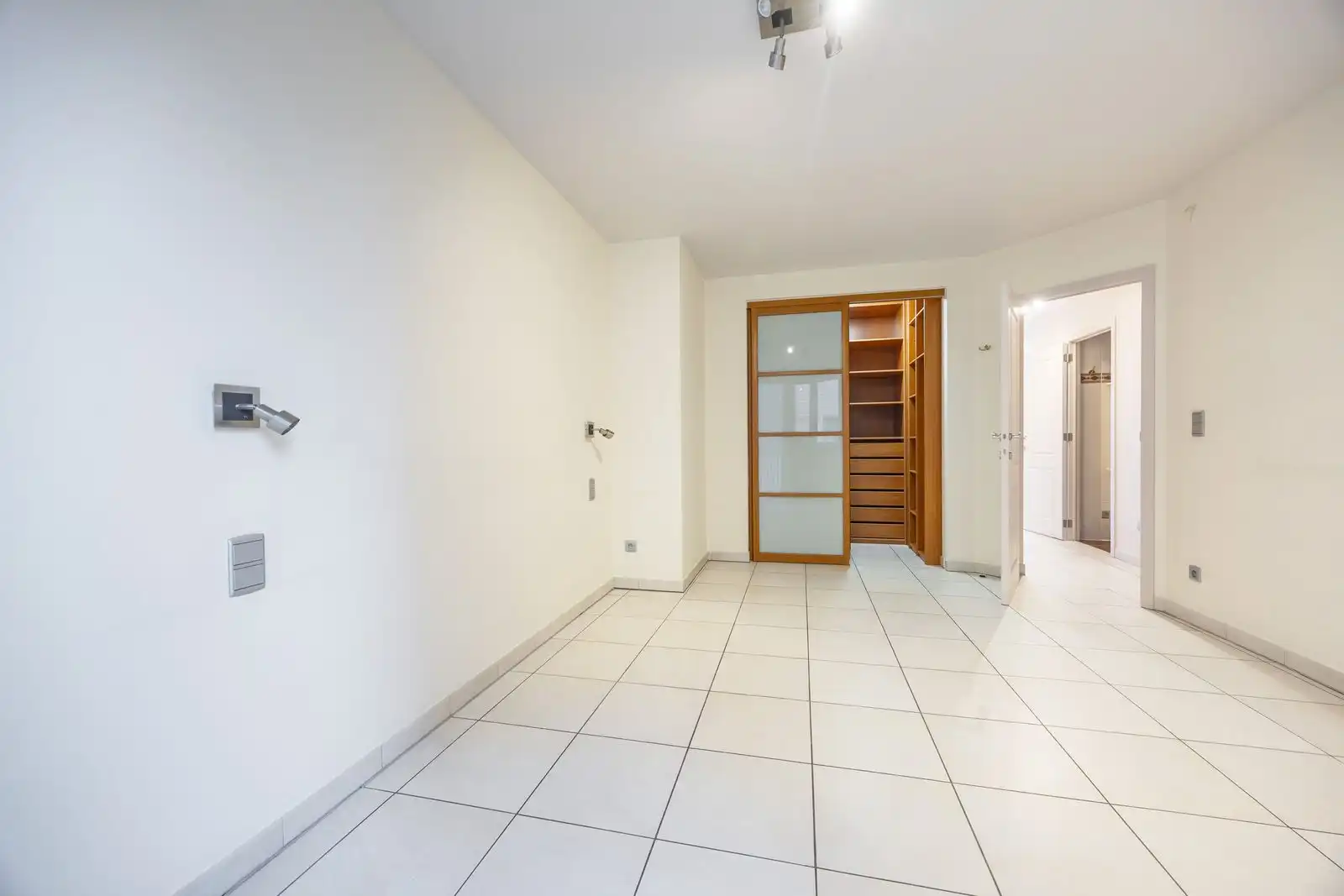 Royaal appartement met een zonnig terras op een toplocatie foto 10