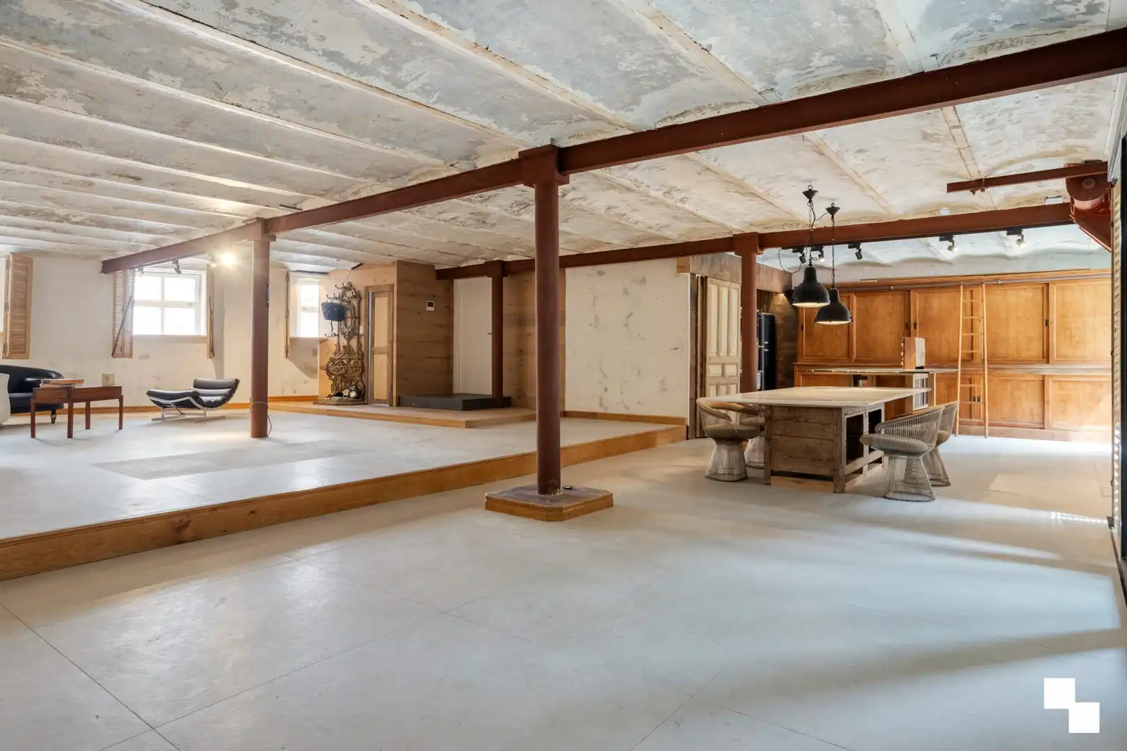 Gelijkvloerse, karaktervolle loft op voormalige brouwerijsite te Brugge foto 3
