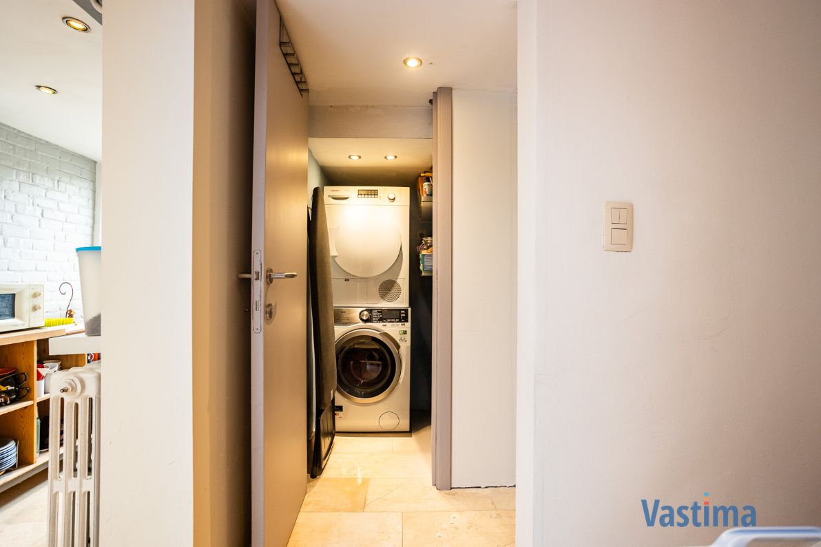 Instapklare woning met 4 slaapkamers en tuin nabij centrum Aalst foto 11