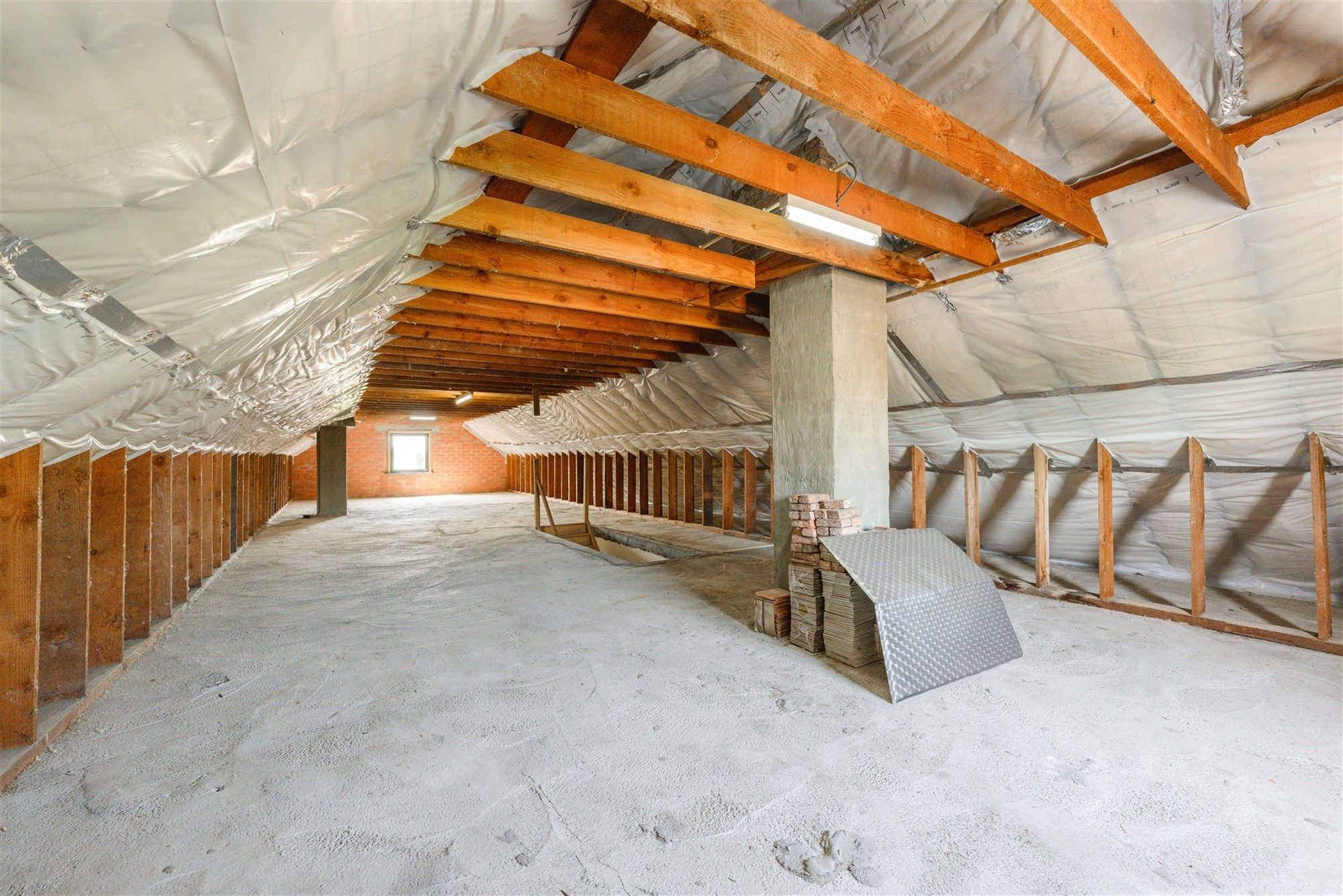 Vrijstaande woning met grote tuin in Wingene foto 15