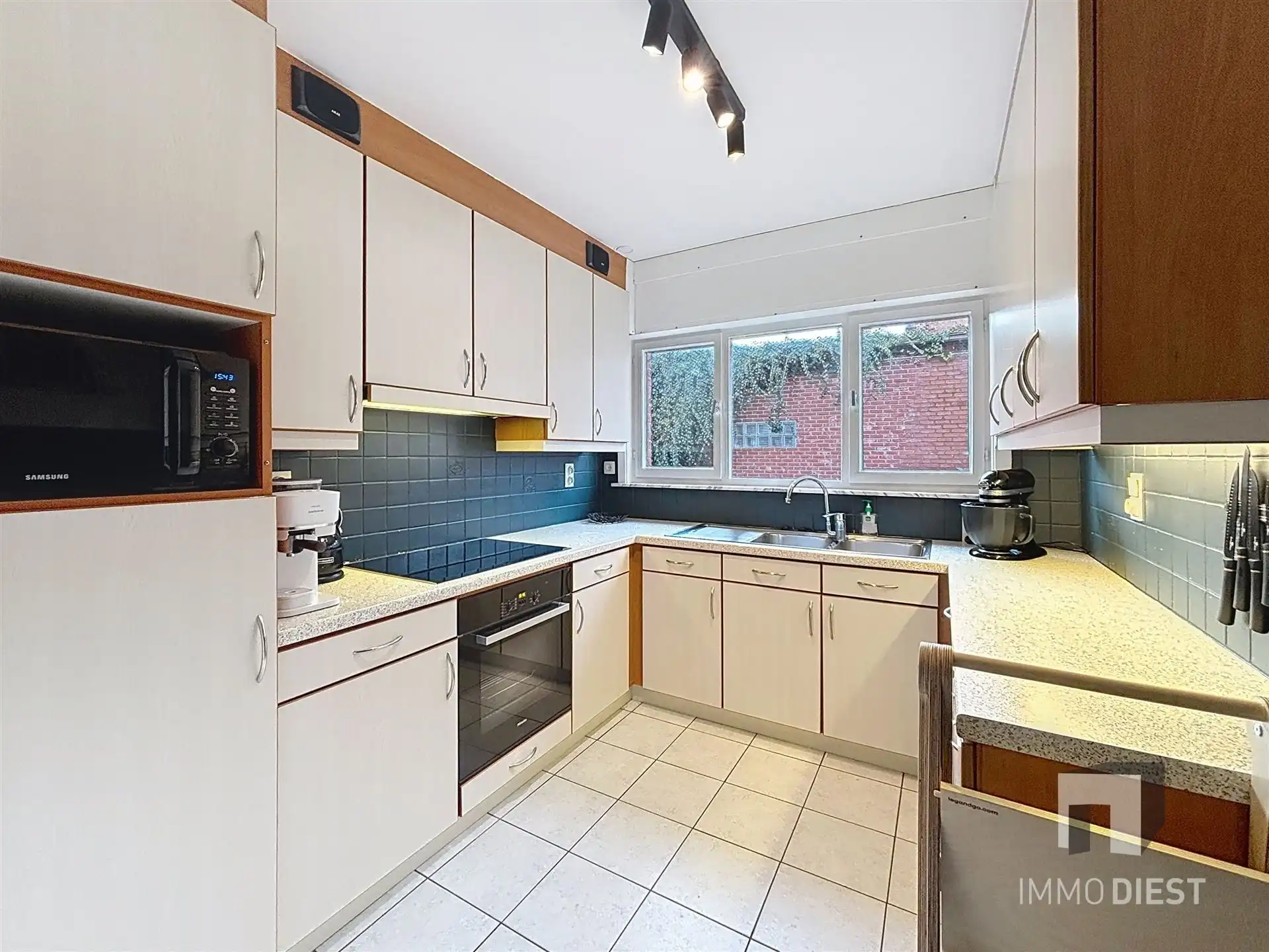 Woning op 8,25are ideaal voor starters foto 19