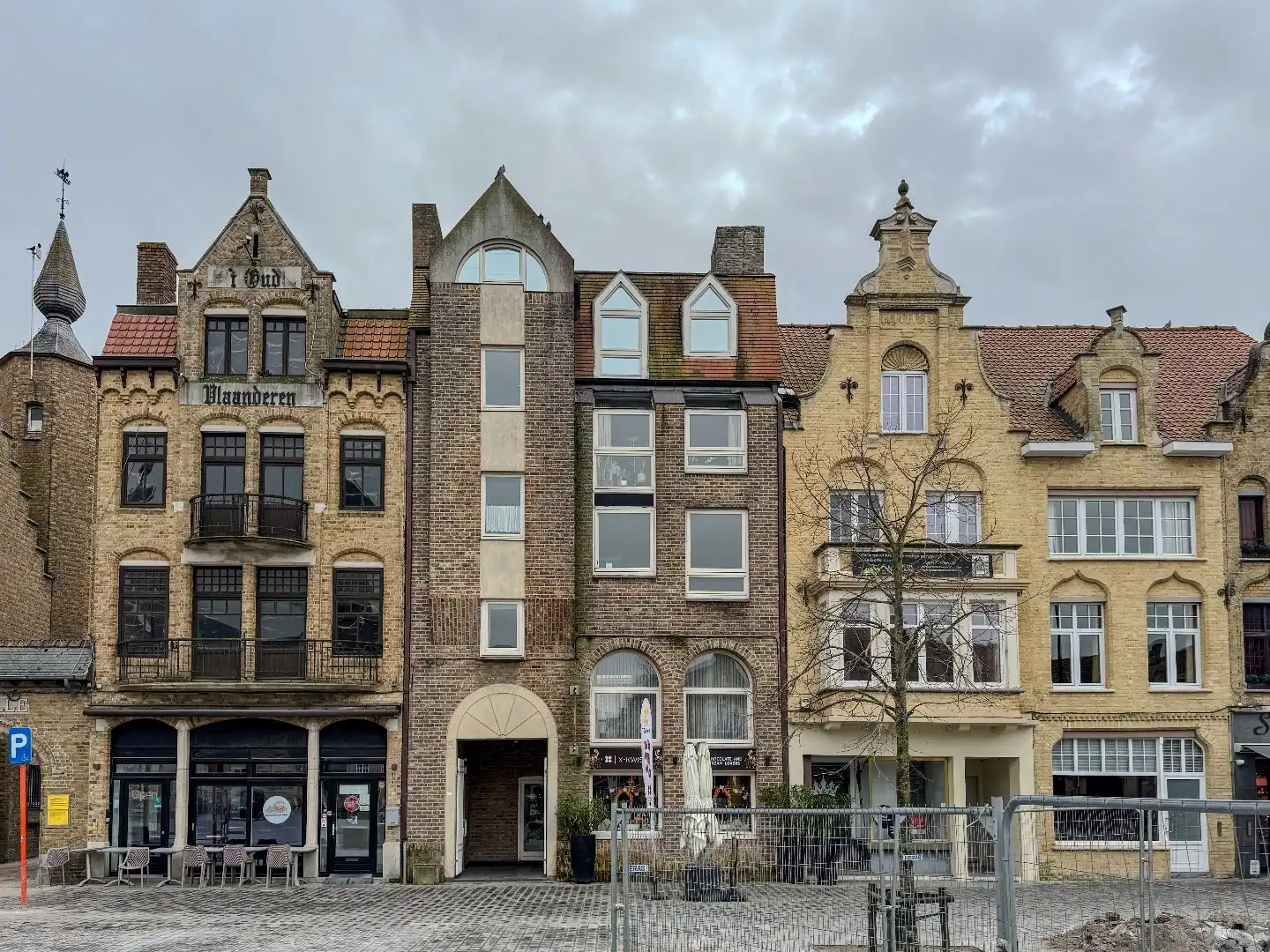 Centraal gelegen appartement met 2 slaapkamers. foto 22