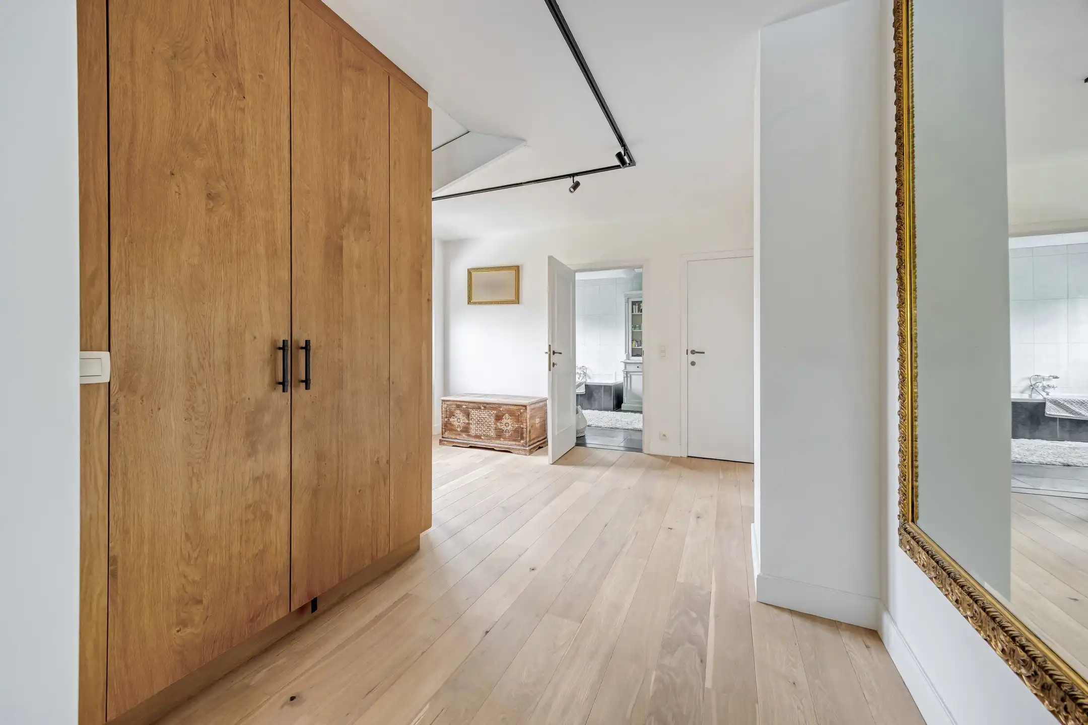 Landelijke villa met zwembad en poolhouse in alle privacy foto 31