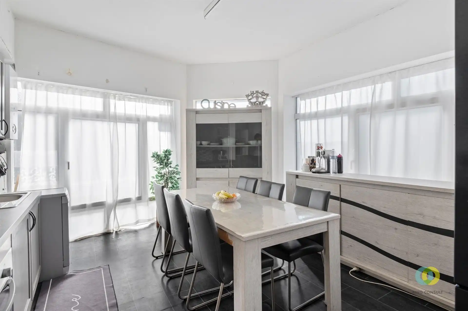 appartementsgebouw foto 14