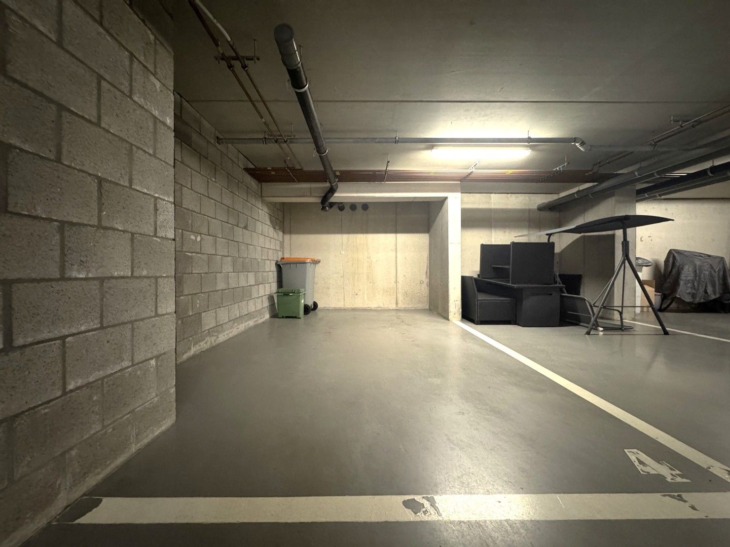 Appartement met 2 slaapkamers en 2 terrassen te huur in As foto 13