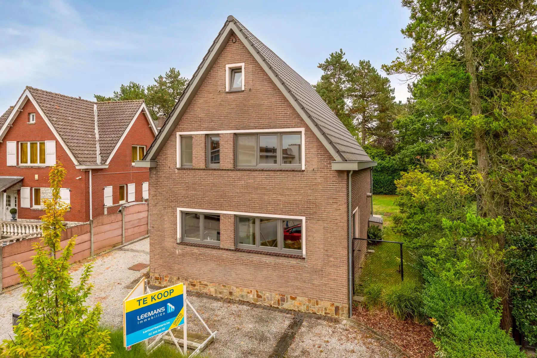 ZÉÉR GUNSTIG GELEGEN VILLA TE KOOP IN ZELLIK (EPC B) !!  foto 3