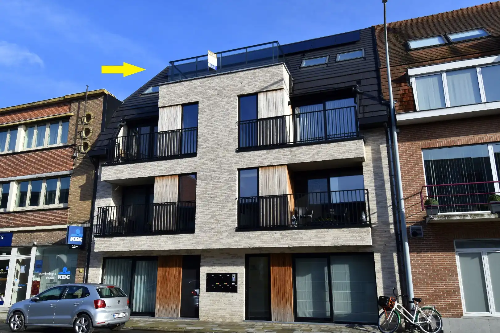 Luxe penthouse appartement met 2 terrassen in Gullegem foto {{pictureIndex}}