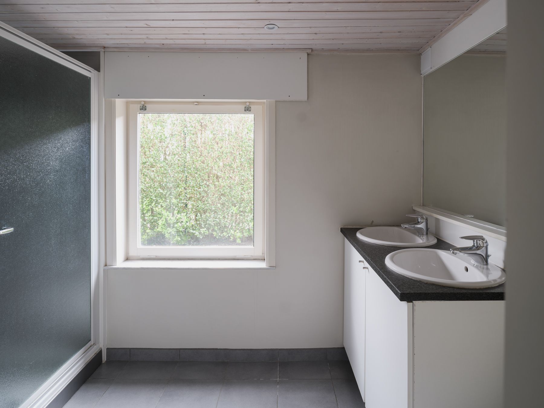 Charmante hoeve met weids uitzicht over de velden foto 11