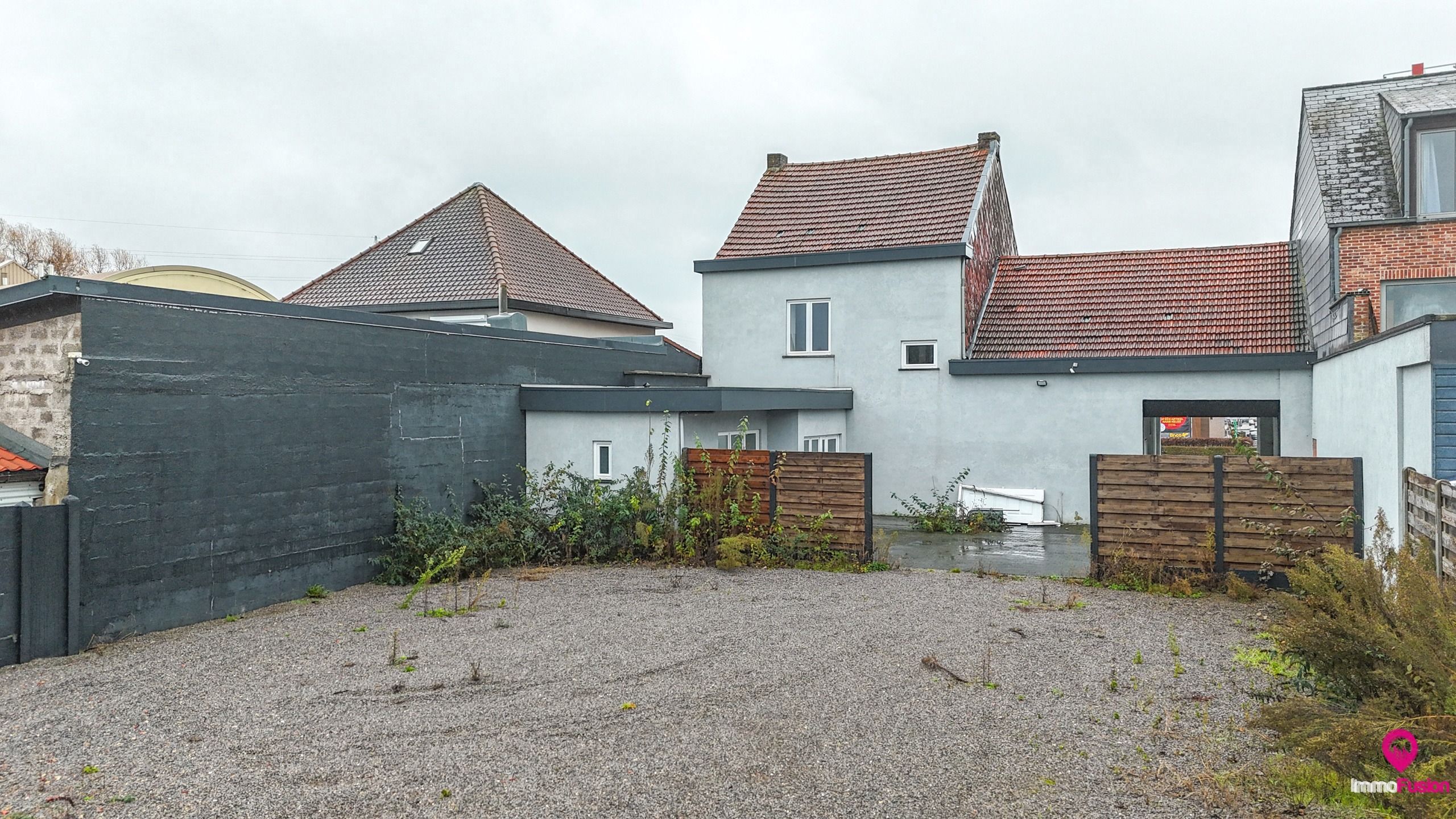 Charmante gezinswoning met potentieel foto 32