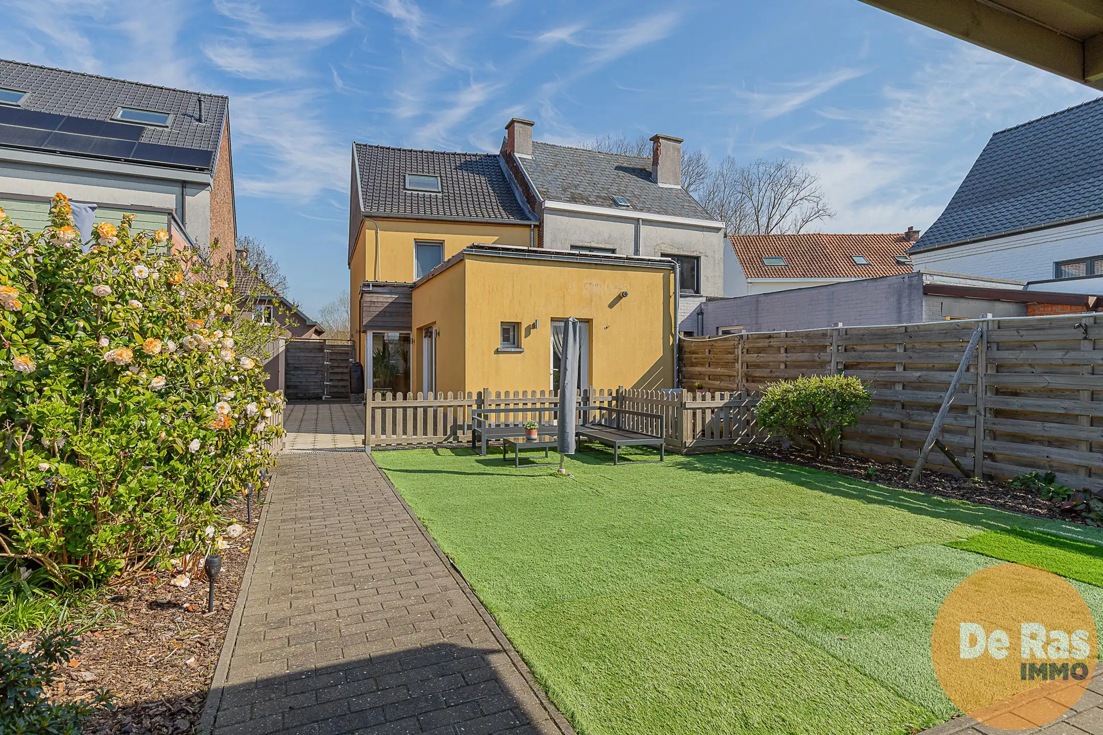 EREMBODEGEM - Instapklare woning in een doodlopende straat foto 16