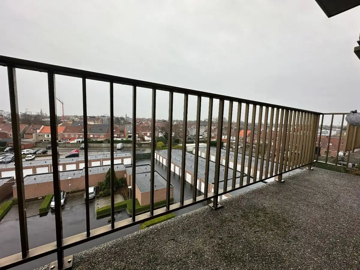 Instapklaar appartement met 2 slaapkamers en 2 terrassen te Roeselare  foto 15