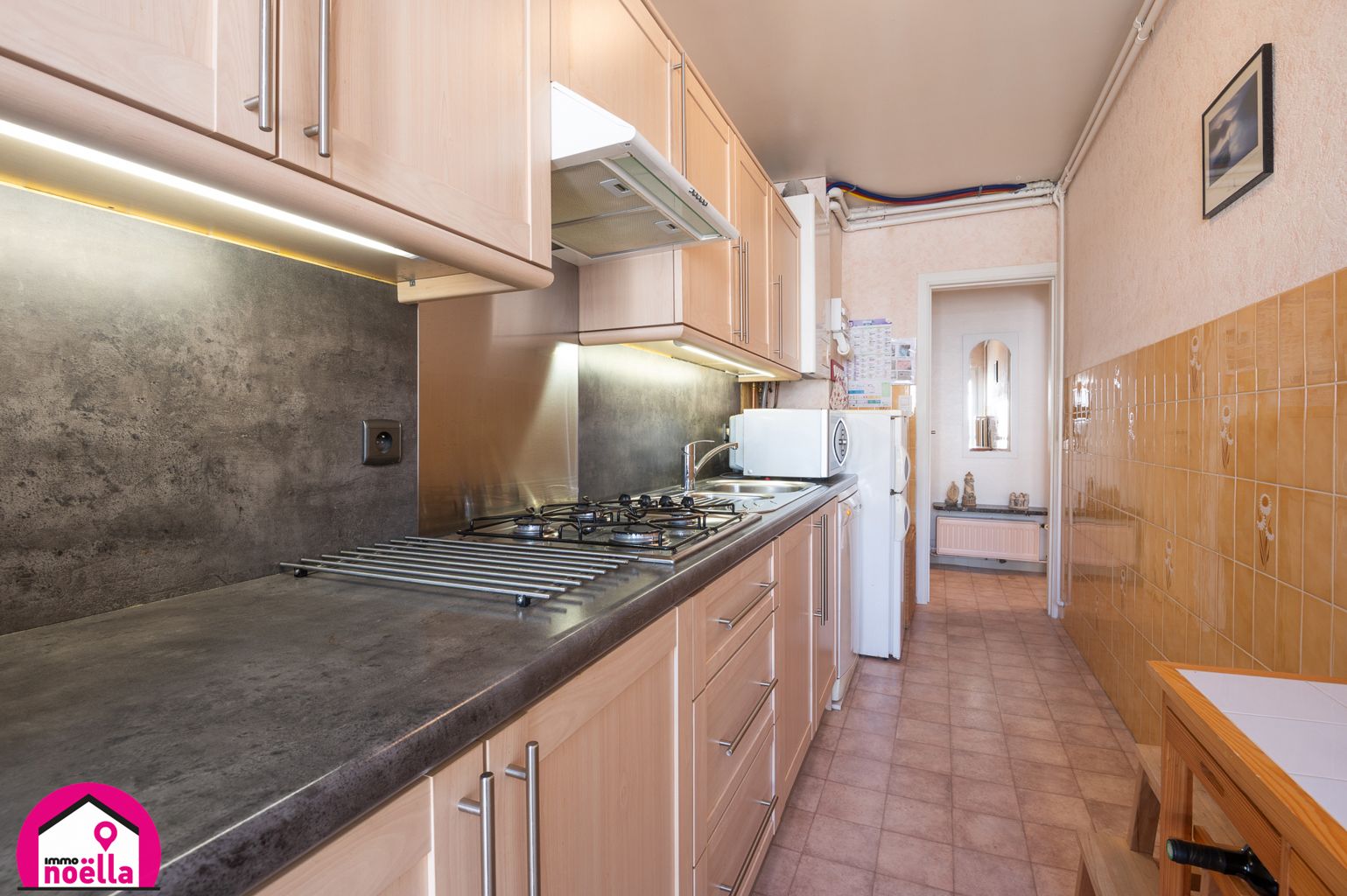 TE KOOP RUIM APPARTEMENT MET 2 SLAAPKAMERS TE WESTENDE foto 14