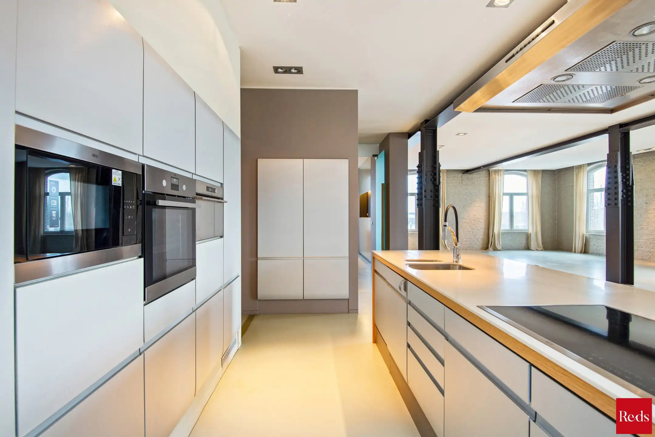 Ruime loft met schitterend zicht op de Rupel foto 6