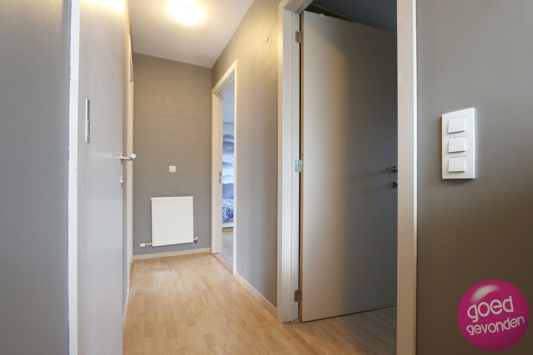 WONING - 3 SLK - TERRAS - TUIN - GARAGE - CENTRAAL - RUSTIG foto 13