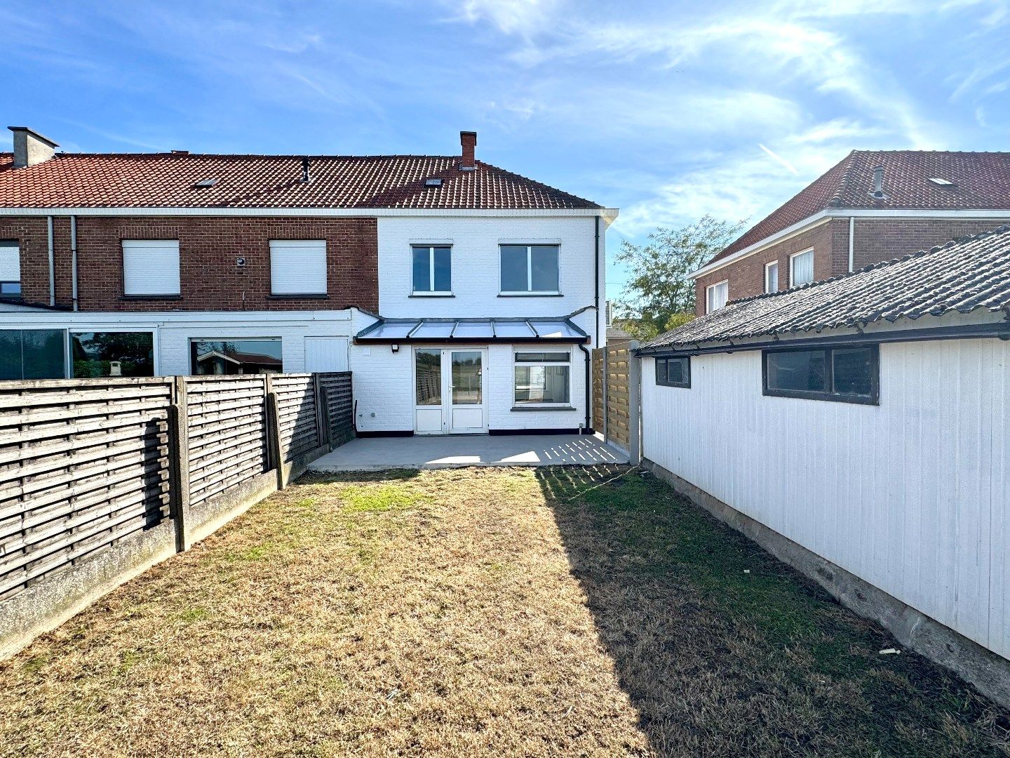GERENOVEERDE WONING MET 3 SLPKS, TUIN EN GARAGE foto 4