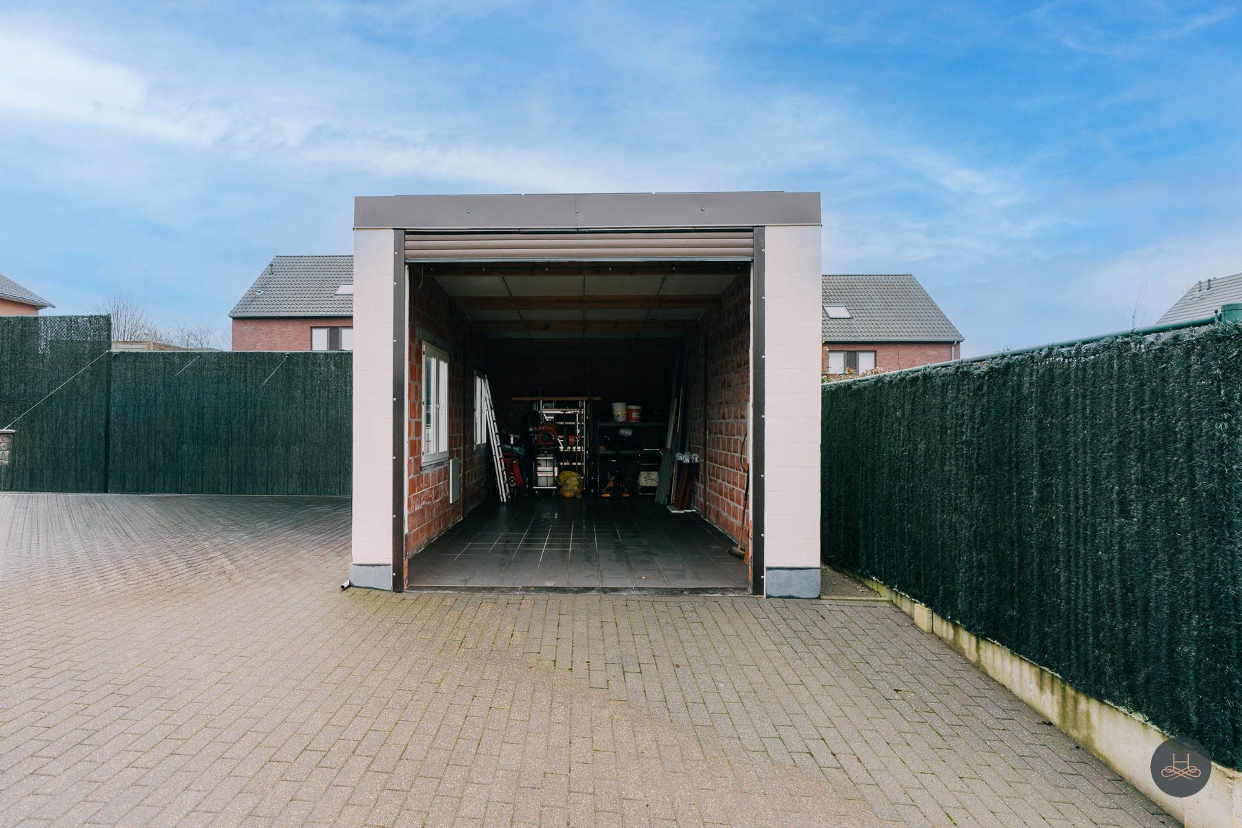Ruime energiezuinige gezinswoning met veel parkeerplaatsen foto 20