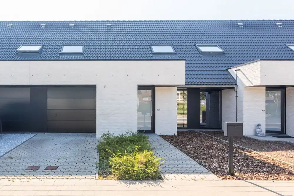 Recente BEN-nieuwbouw in rustige wijk foto 17