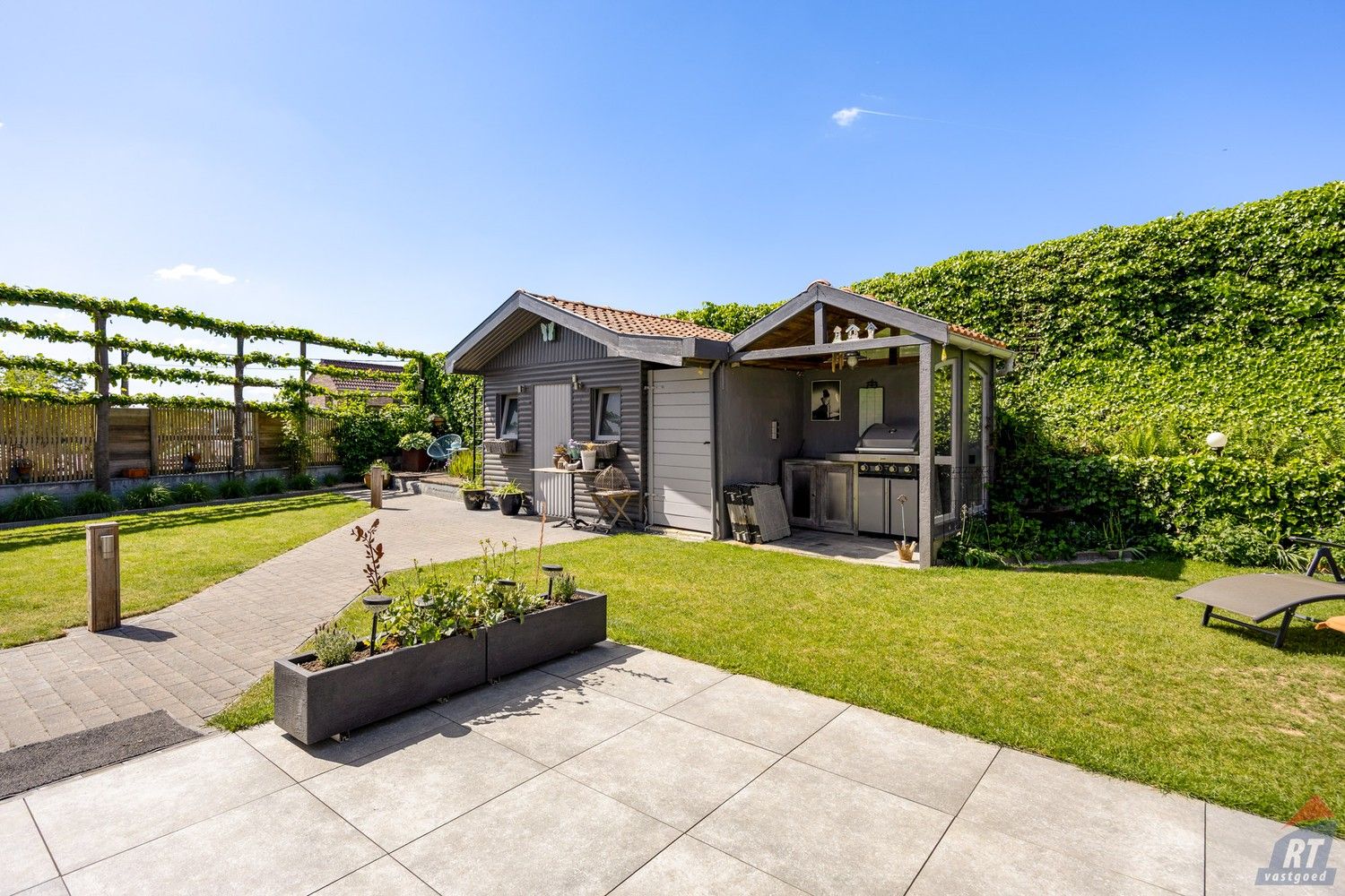 Instapklare open bebouwing met tuin op het zuidwesten en 4 slaapkamers foto 25