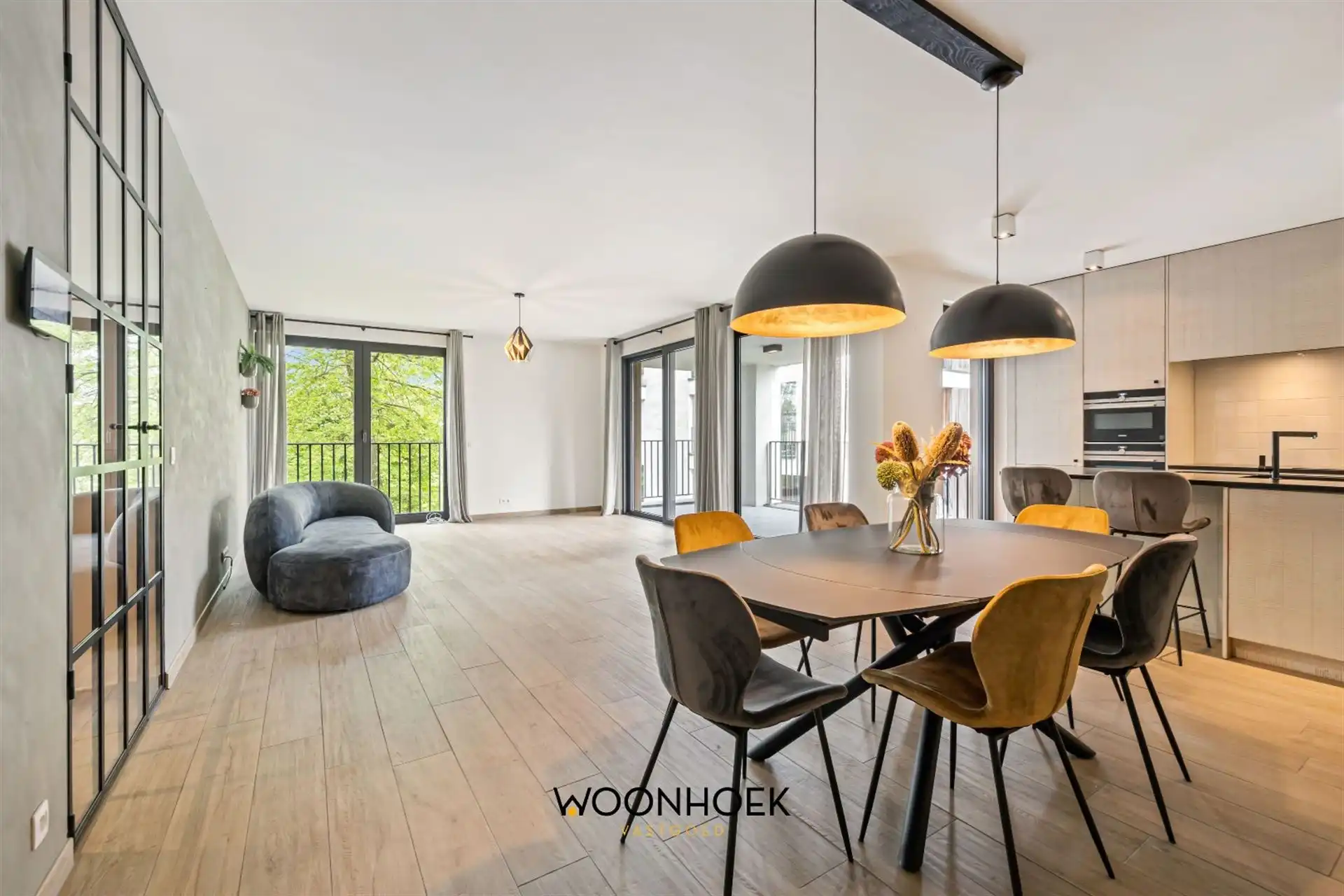 Exclusief 2-slpk appartement met 2 terrassen en patio! foto 2