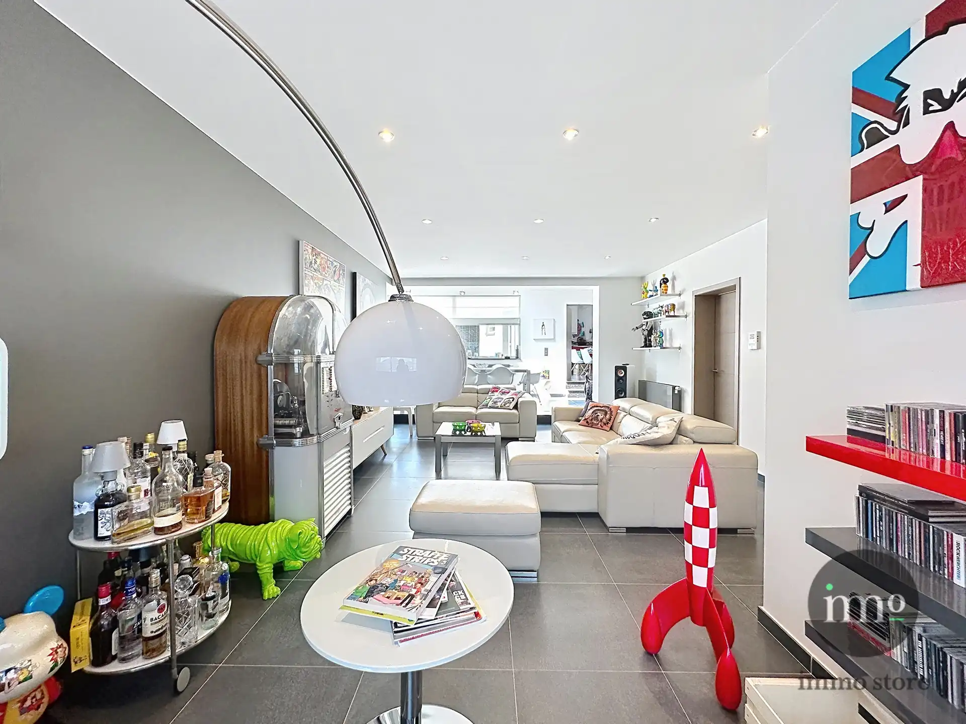 MULTIFUNCTIONEEL volledig gerenoveerd gebouw met bijgebouw, 7 slaapkamers, appartement, tuin en zwembad! foto 8