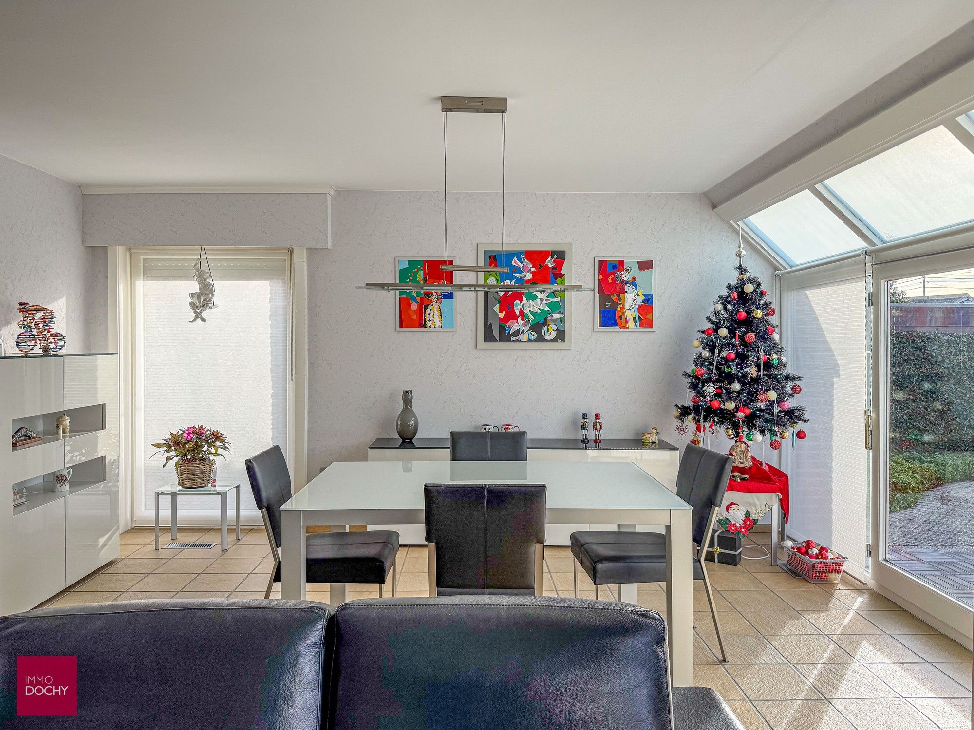 Instapklare lichtrijke alleenstaande woning | Lindestraat foto 3