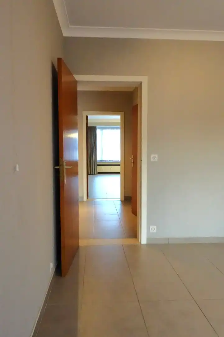 Appartement op de 2e verdieping met 2 slaapkamers + GARAGE in centrum Zottegem foto 18