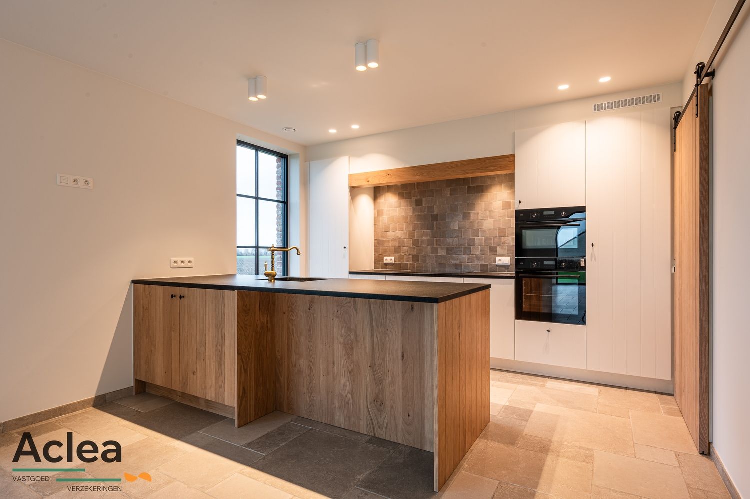 Unieke landelijke nieuwbouw woning met open zichten foto 11