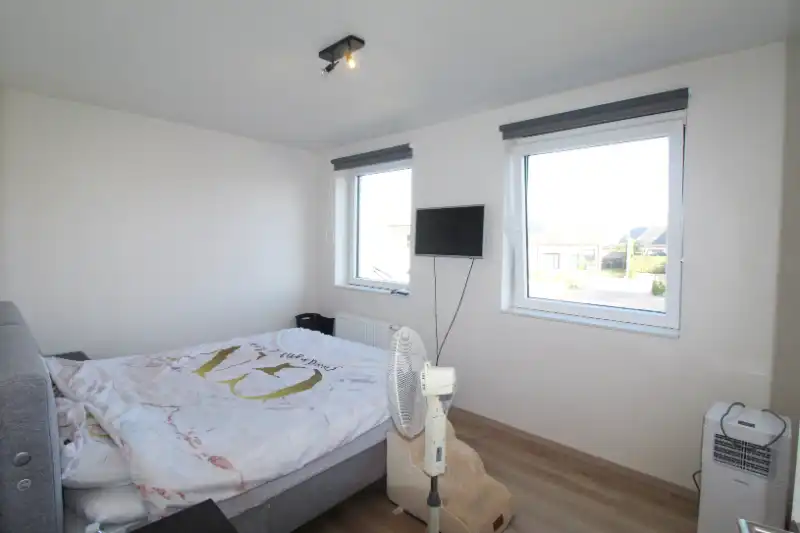 Zeer energiezuinige woning te Roeselare foto 11