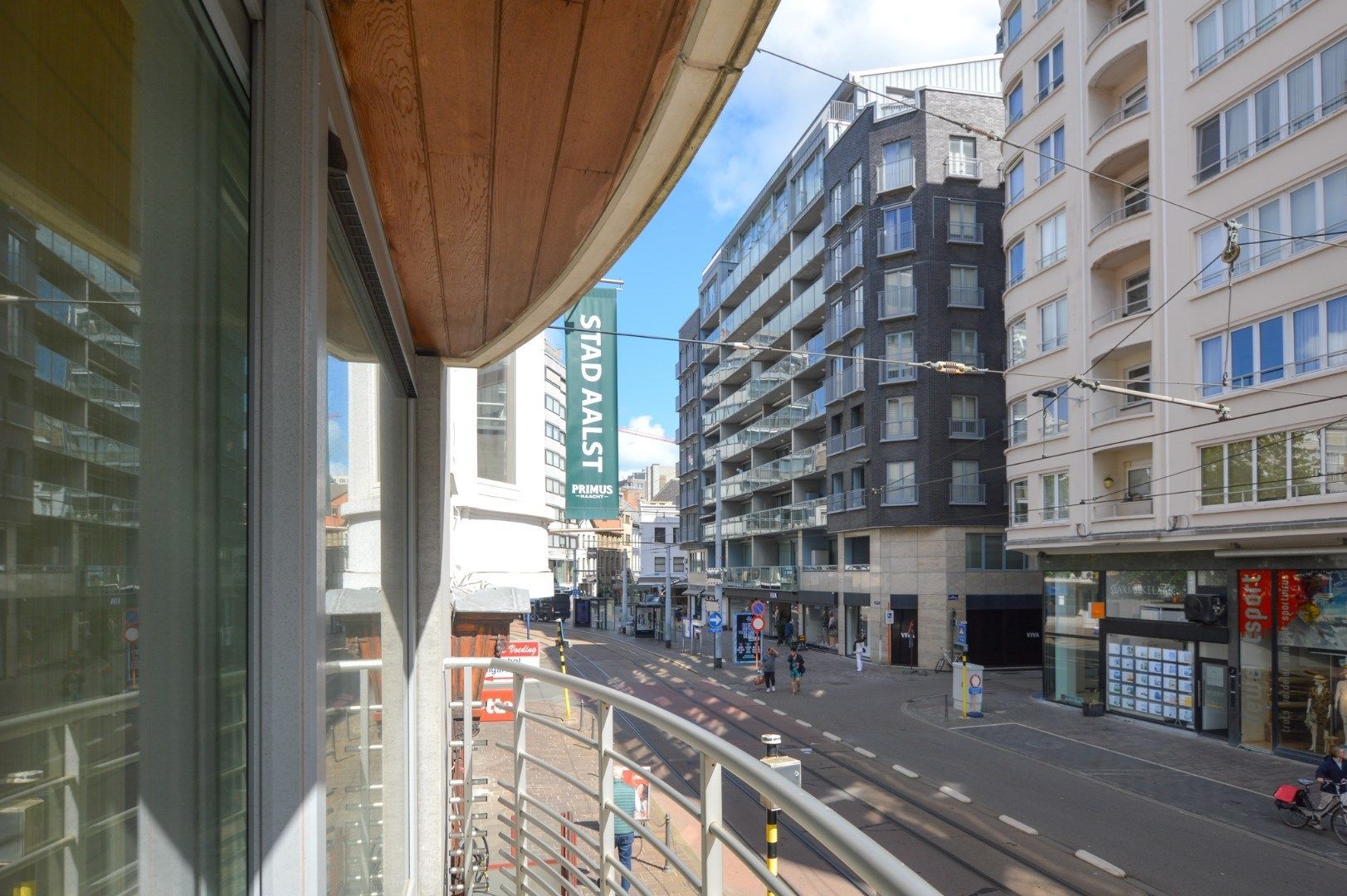 Appartement met 2 slaapkamers te huur in het hartje van Oostende foto 6