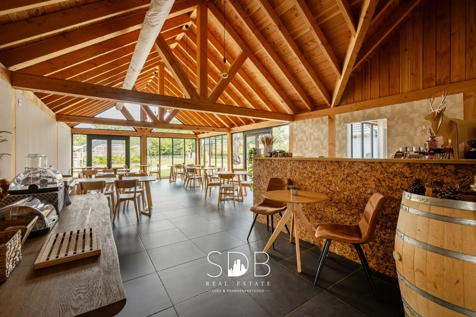 Charmante woning met wijngaard en graslanden op 14.569m² foto 12