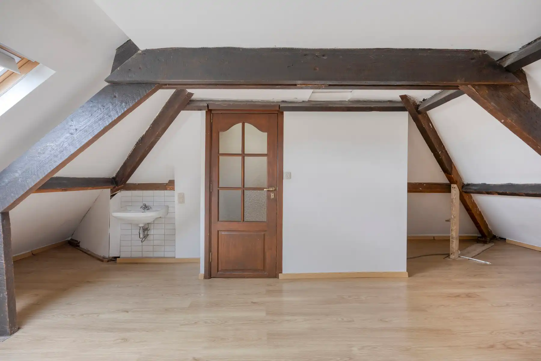 Woning met 4 slaapkamers, garage en tuin foto 20
