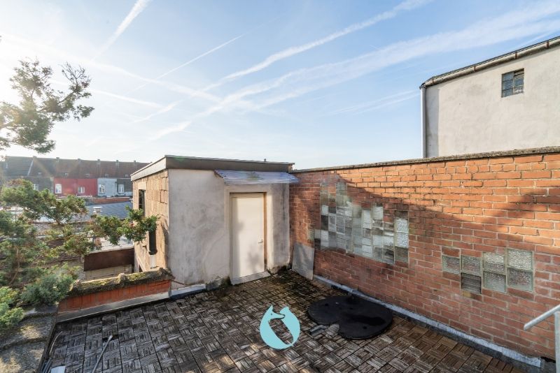 Woning met handels- of praktijkruimte foto 8