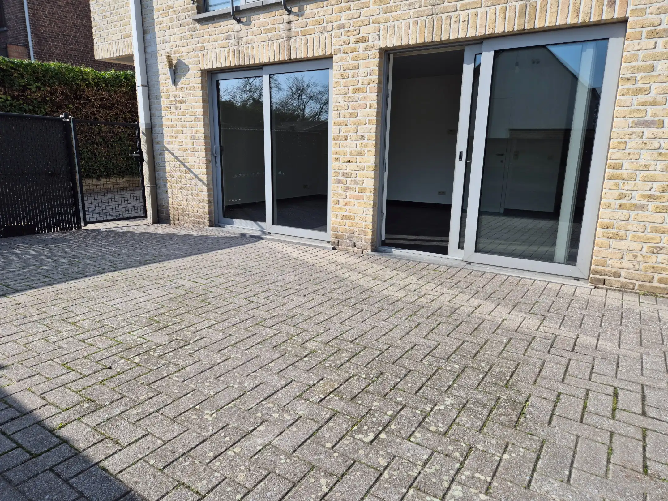 Gelijkvloers appartement met 1 slaapkamer en terras foto 2