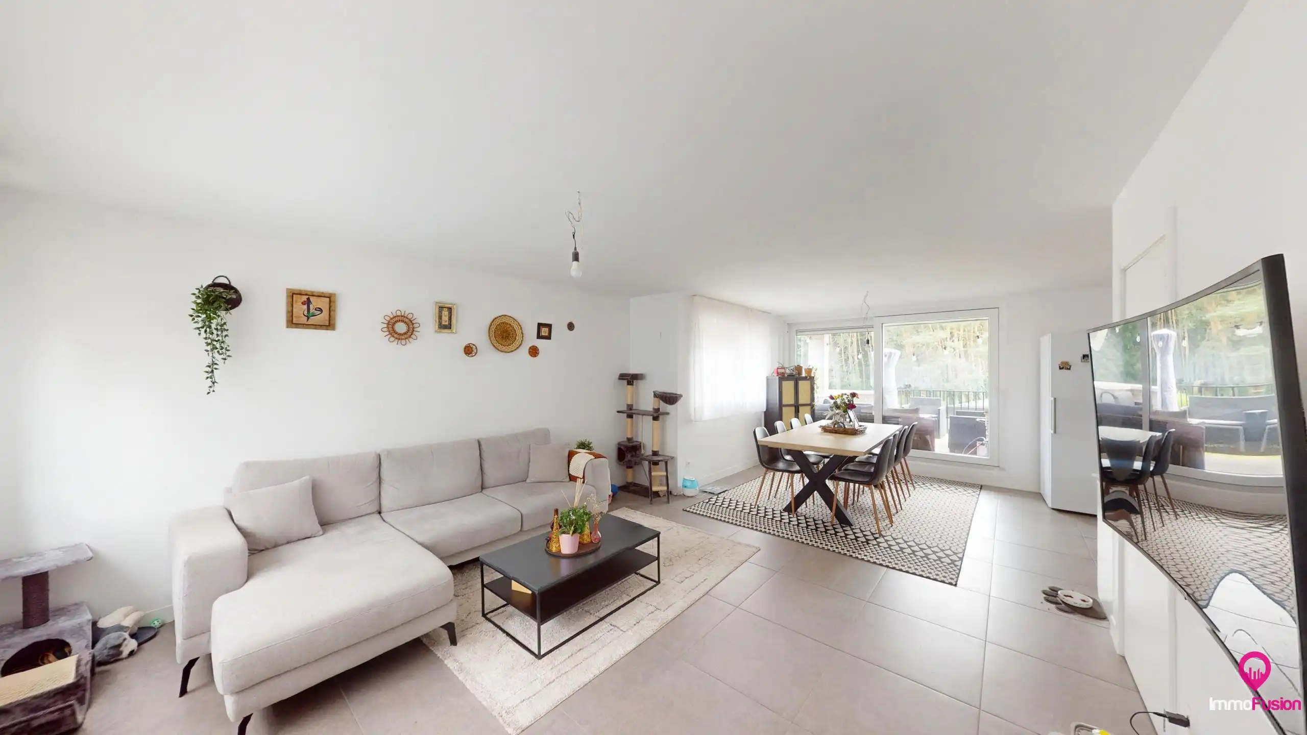 Ruim Duplex Appartement te Heusden! foto 2