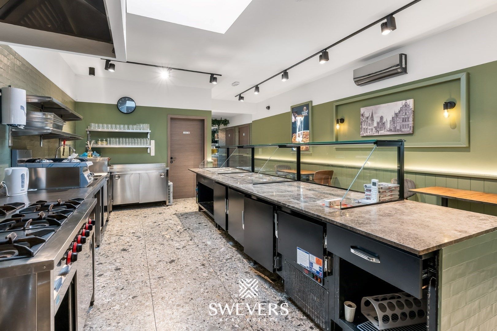 Modern handelspand met woonst in Heusden-centrum foto 18