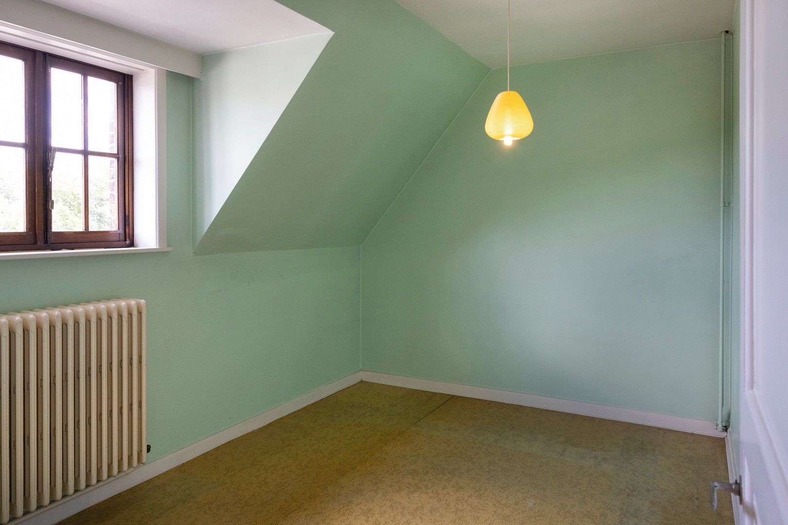 Alleenstaande woning met polyvalente ruimte. foto 9