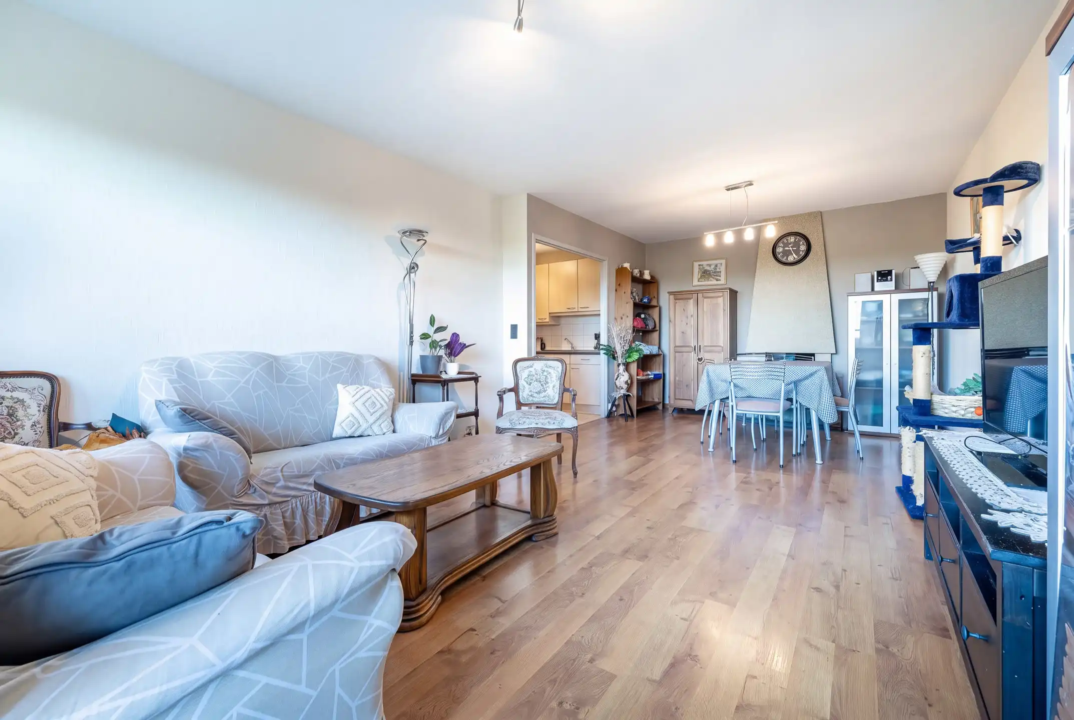 ANDERLECHT, 2 slaapkamers met groot terras nabij Neerpede foto 2