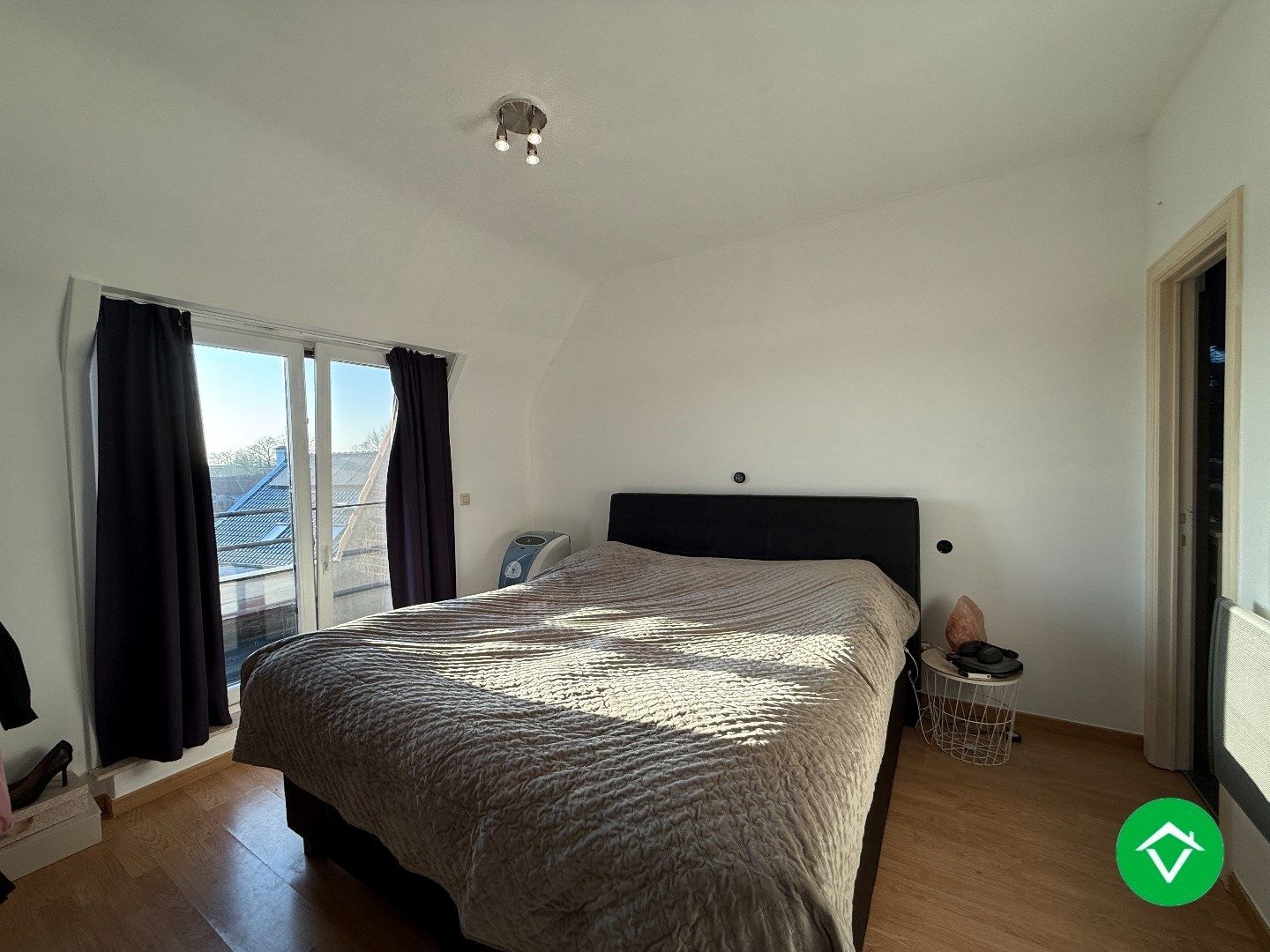 Ruim, gezellig dakappartement met 3 slaapkamers in centrum Roeselare  foto 11